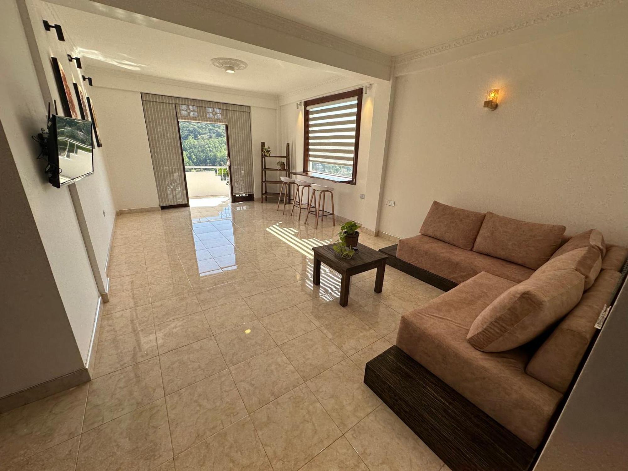 Rusty Bunk Villa 康提 外观 照片